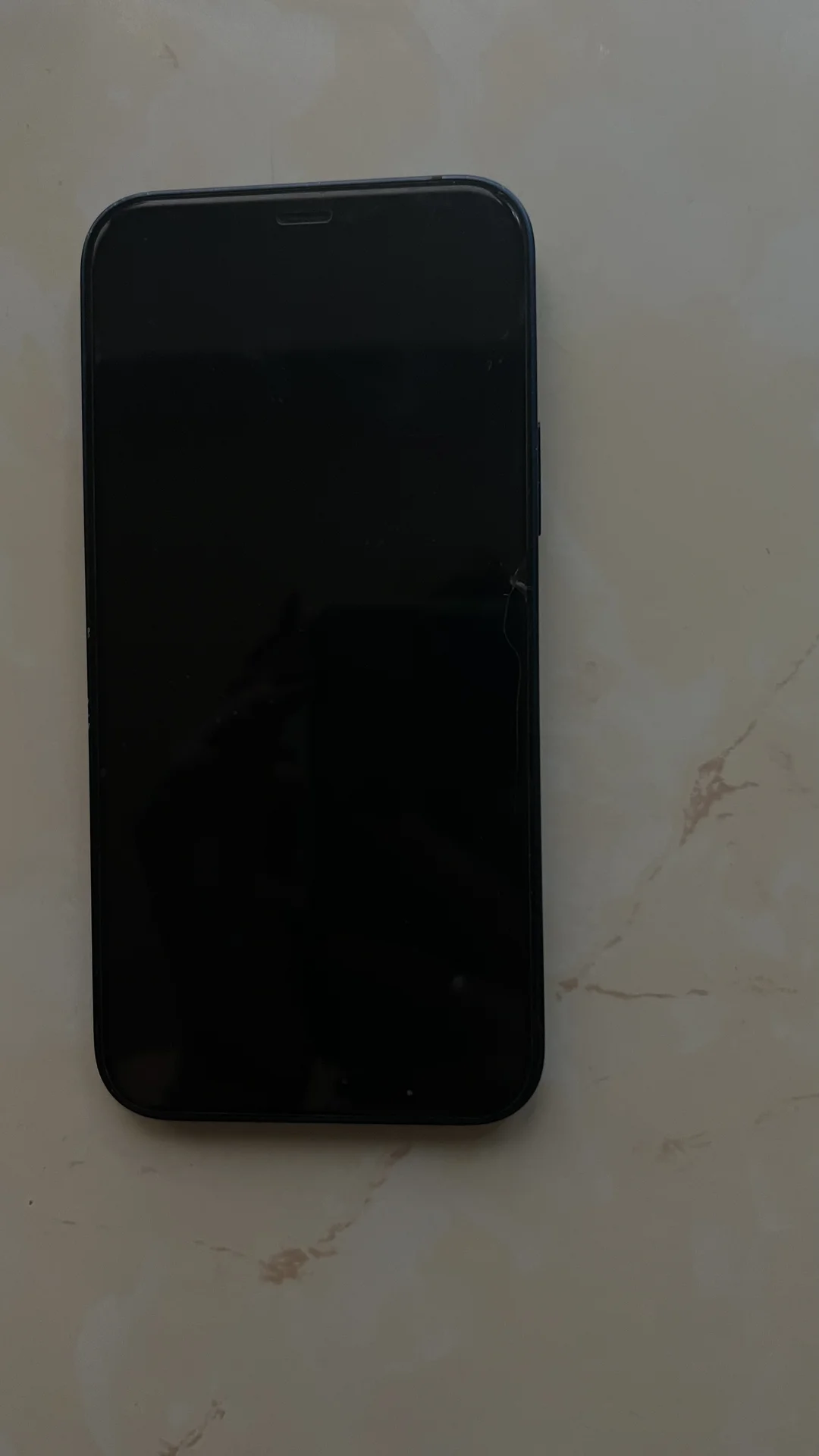 iPhone 12 - изображение 1