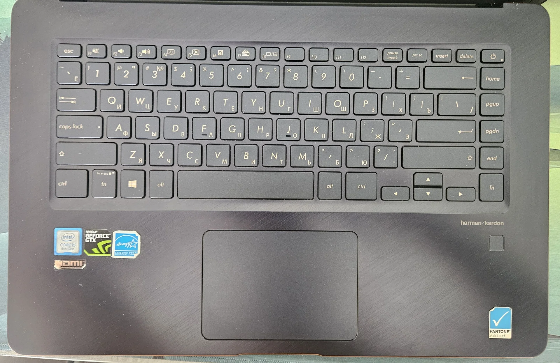 Премиум ноутбук Asus UX550G, i5, 512gb, GTX 1050 - миниатюра 2