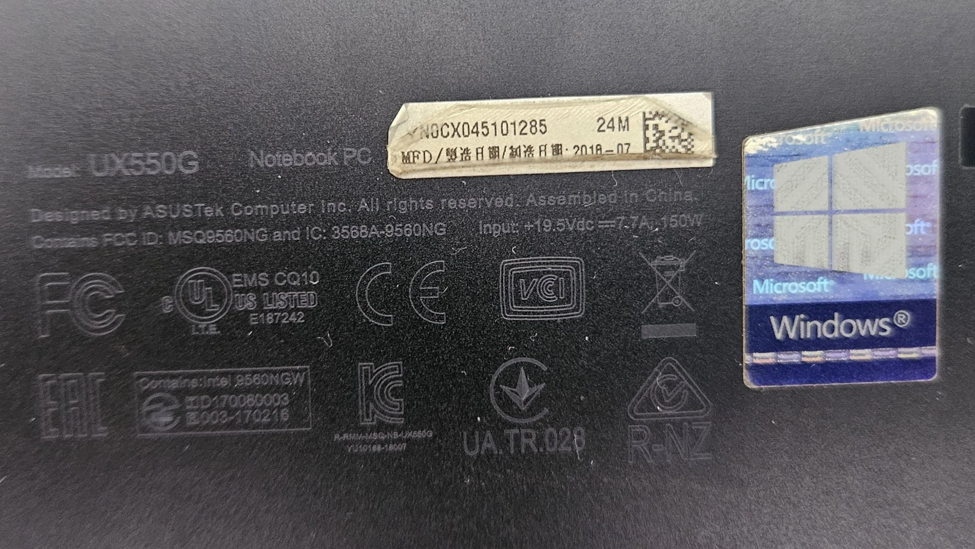 Премиум ноутбук Asus UX550G, i5, 512gb, GTX 1050 - миниатюра 5