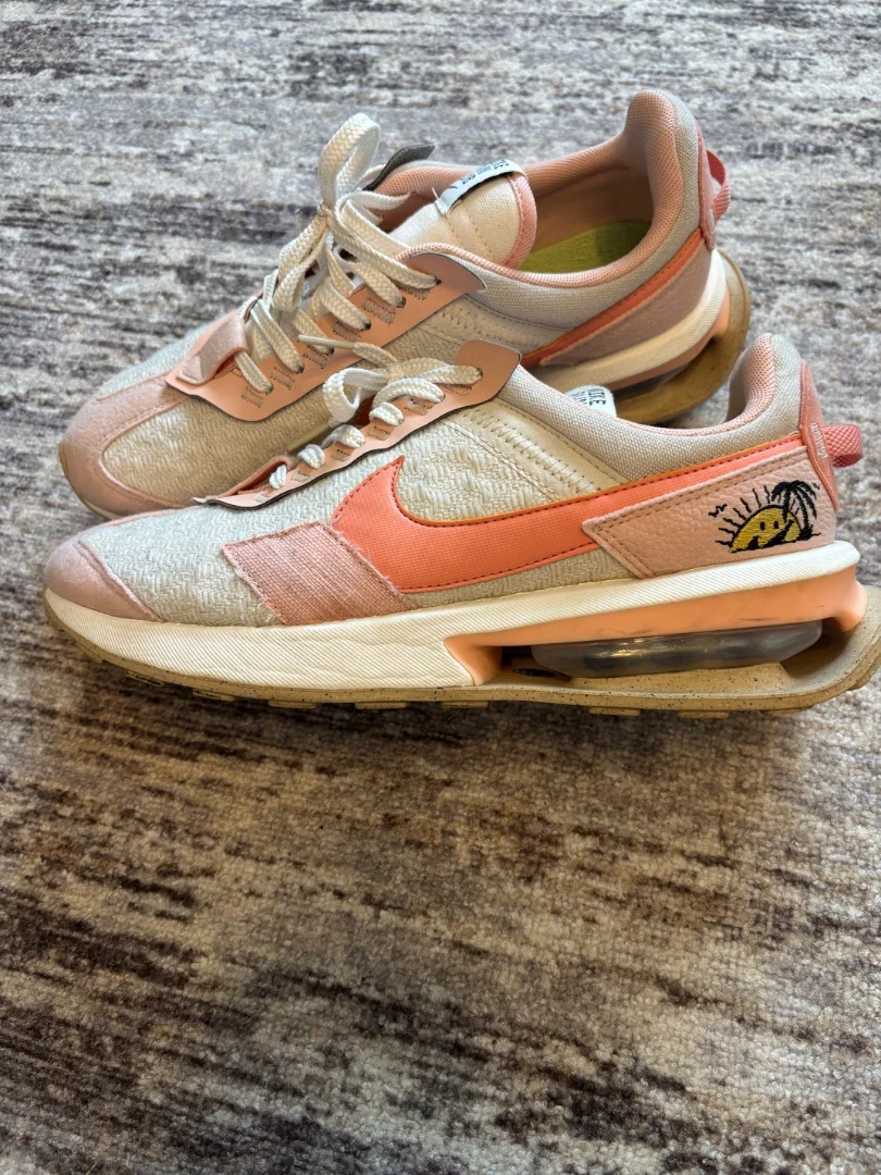 Кроссовки Nike Air Max Pre-Day SE 'Sun Club - миниатюра 2