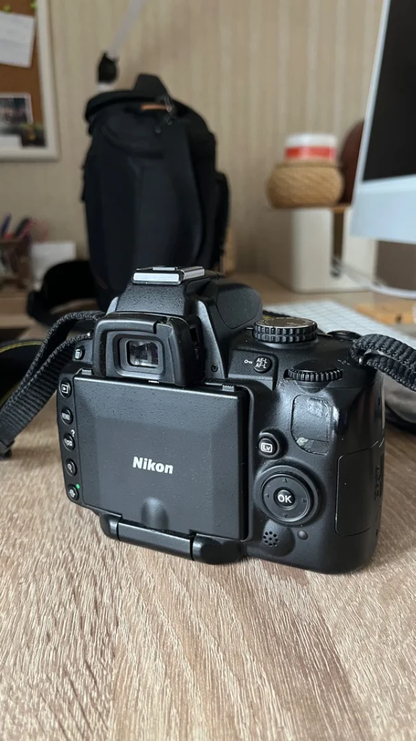 Nikon D5000 + сумка - миниатюра 2