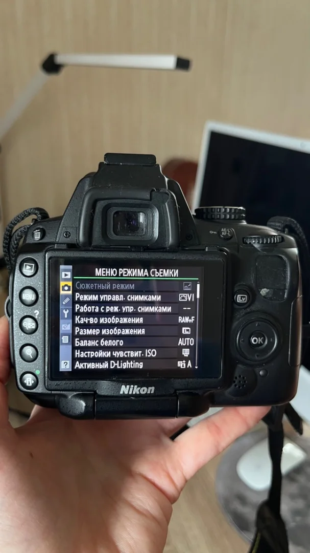 Nikon D5000 + сумка - миниатюра 4