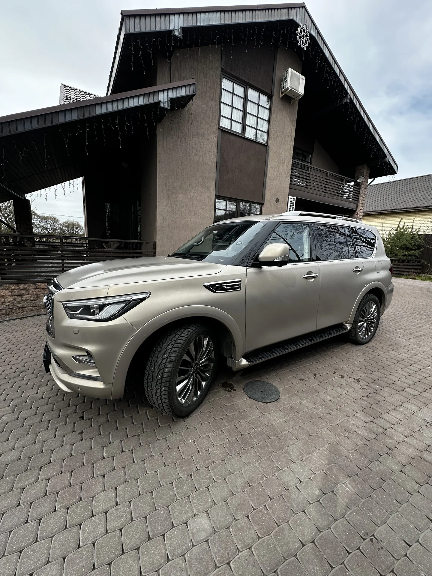 Infinity QX80 - миниатюра 8