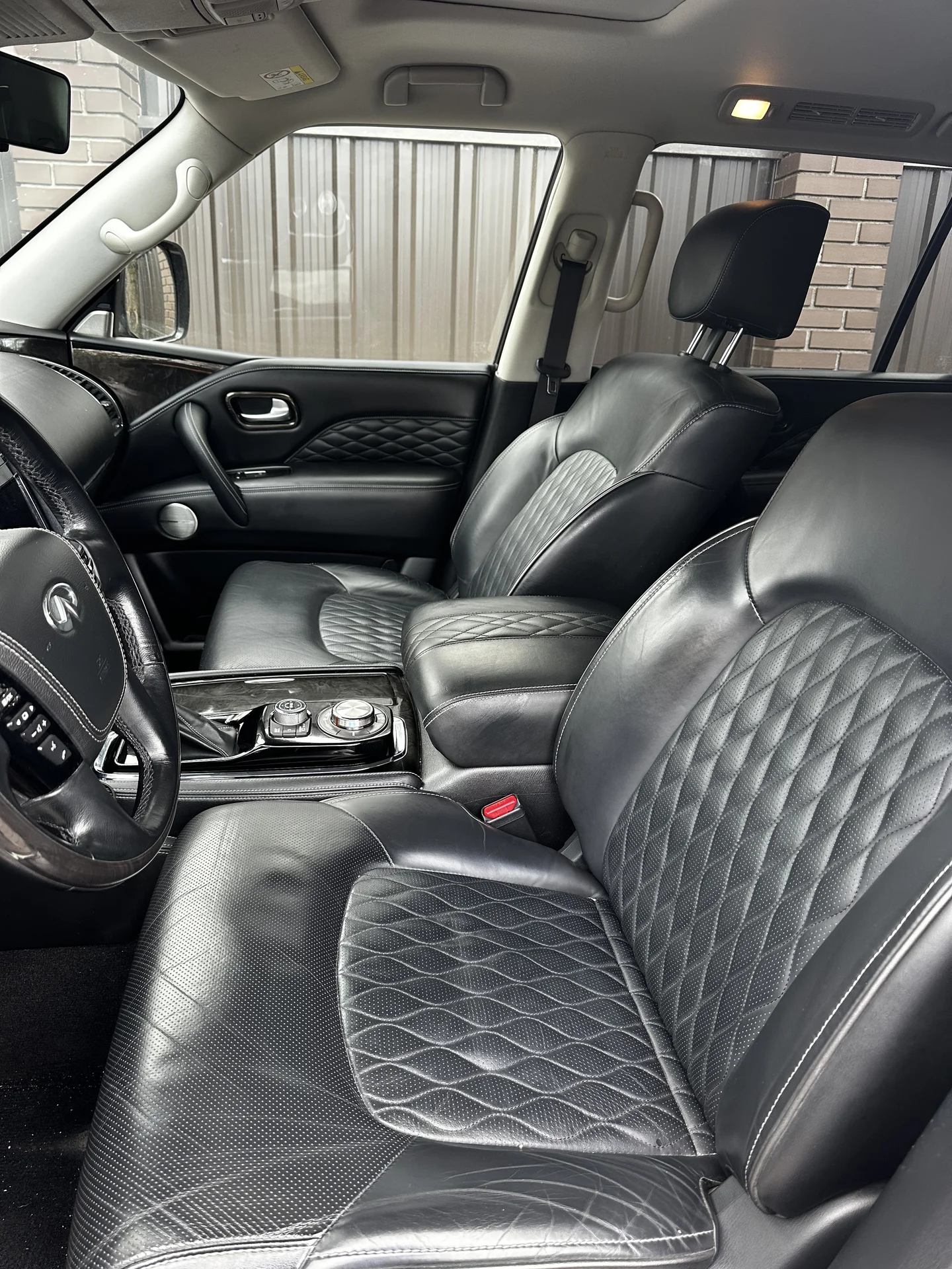 Infinity QX80 - миниатюра 12