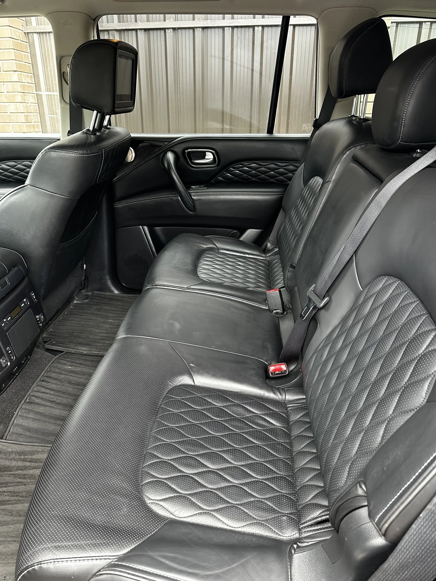 Infinity QX80 - миниатюра 16
