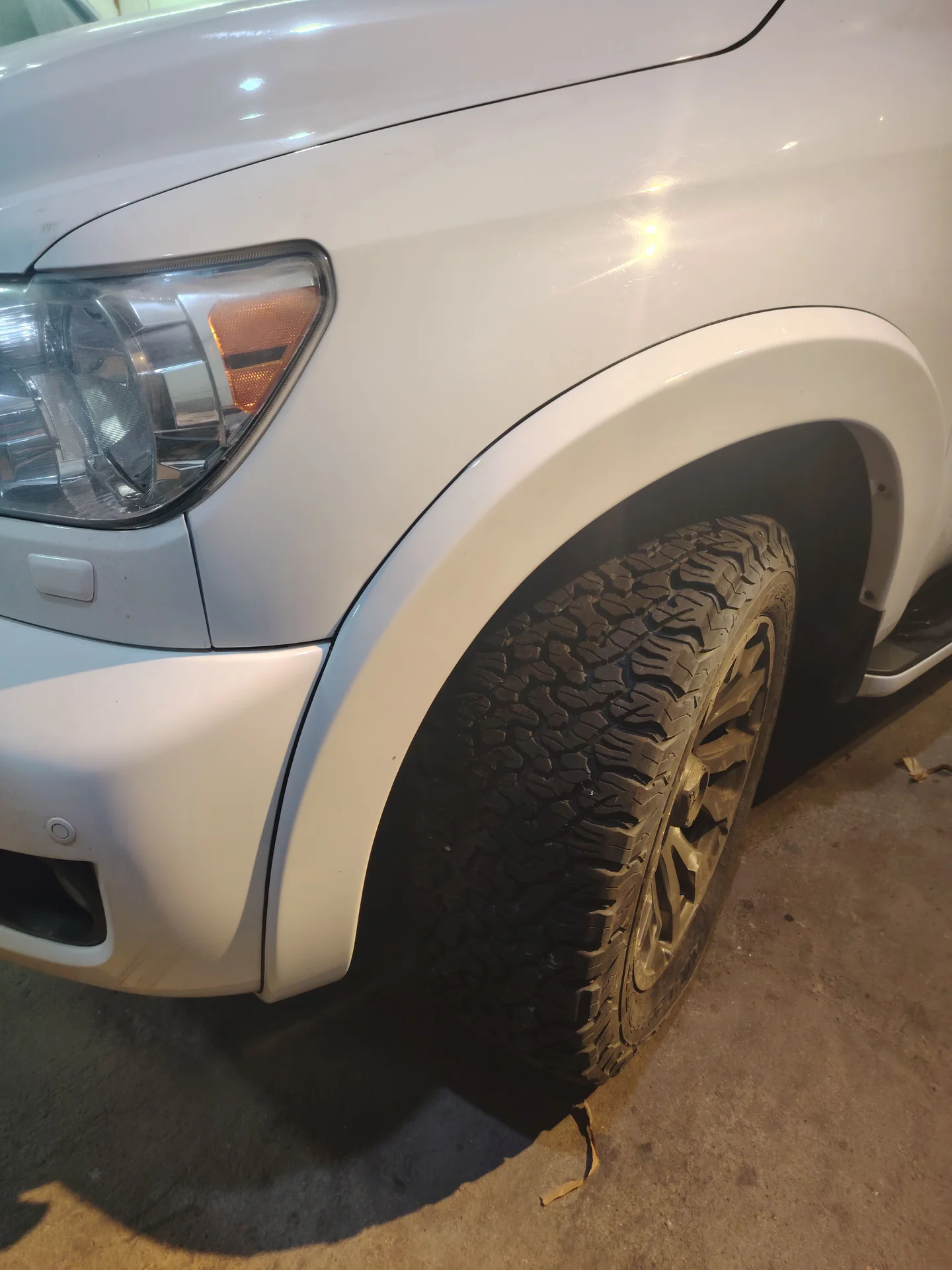 Фендера , расширители арок на Toyota Sequoia - изображение 1