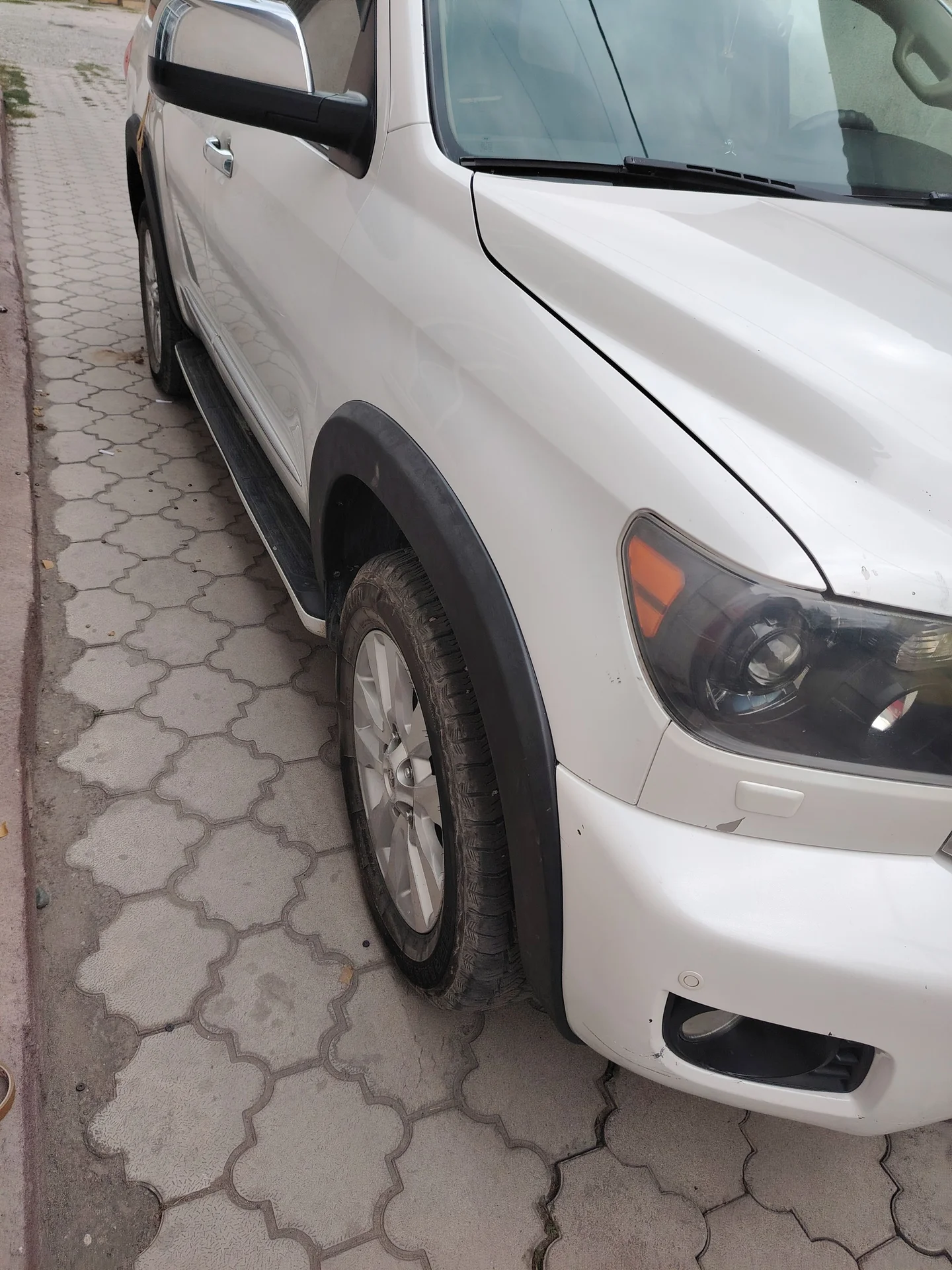 Фендера , расширители арок на Toyota Sequoia - миниатюра 5