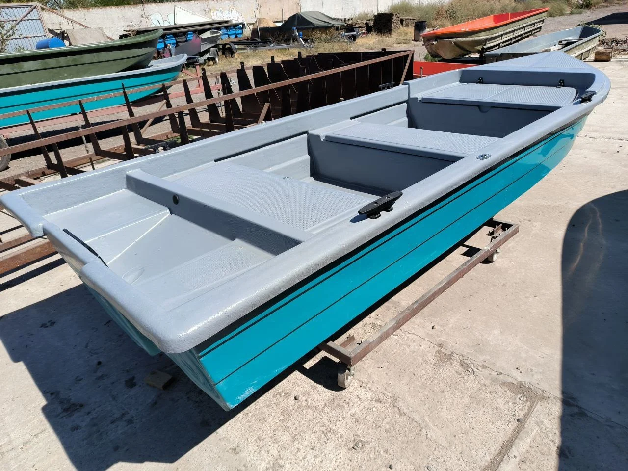 Астраханские лодки Omega XL 45 верфь RBoat - миниатюра 6
