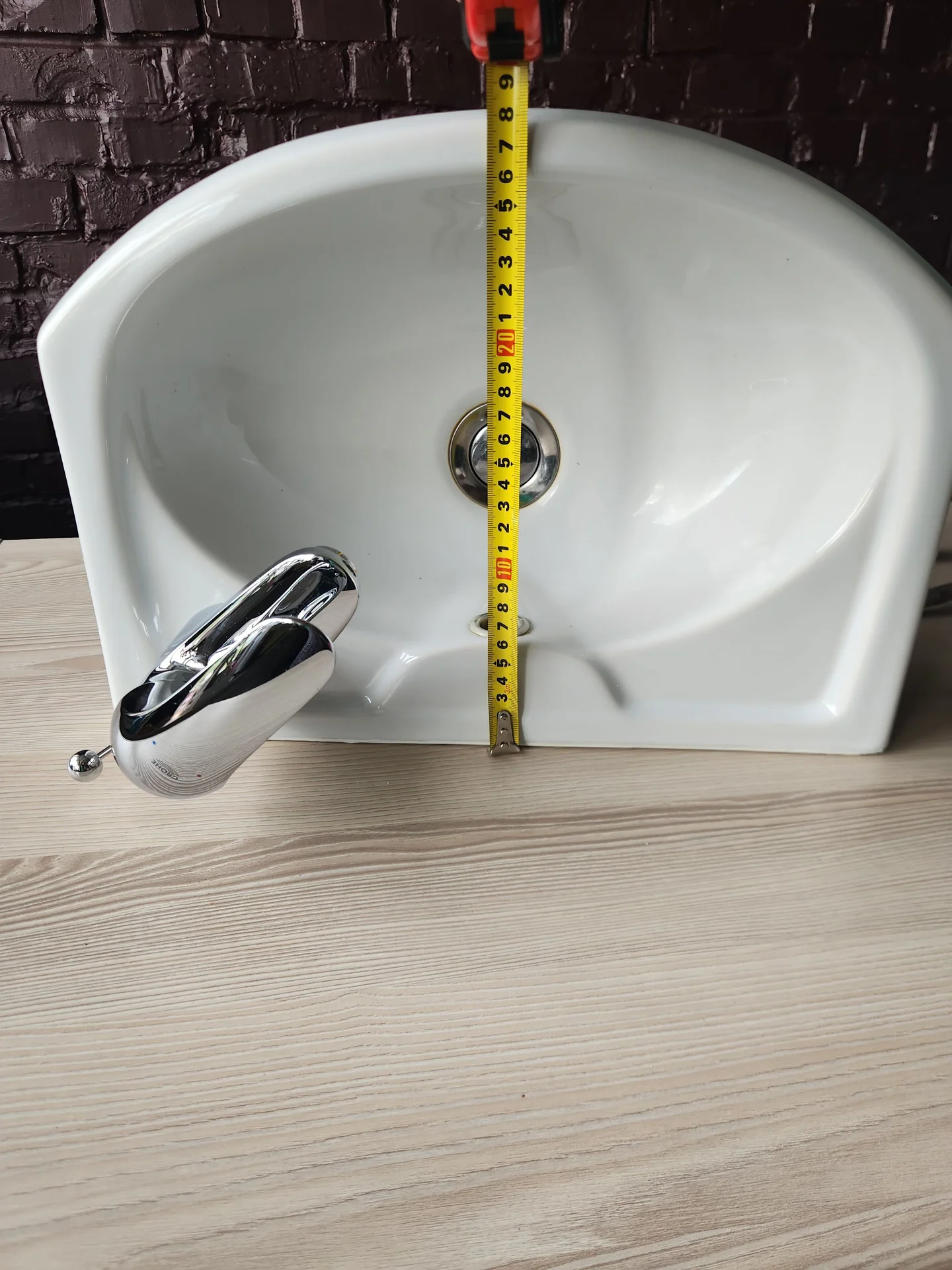 Смеситель Grohe с раковиной - миниатюра 5