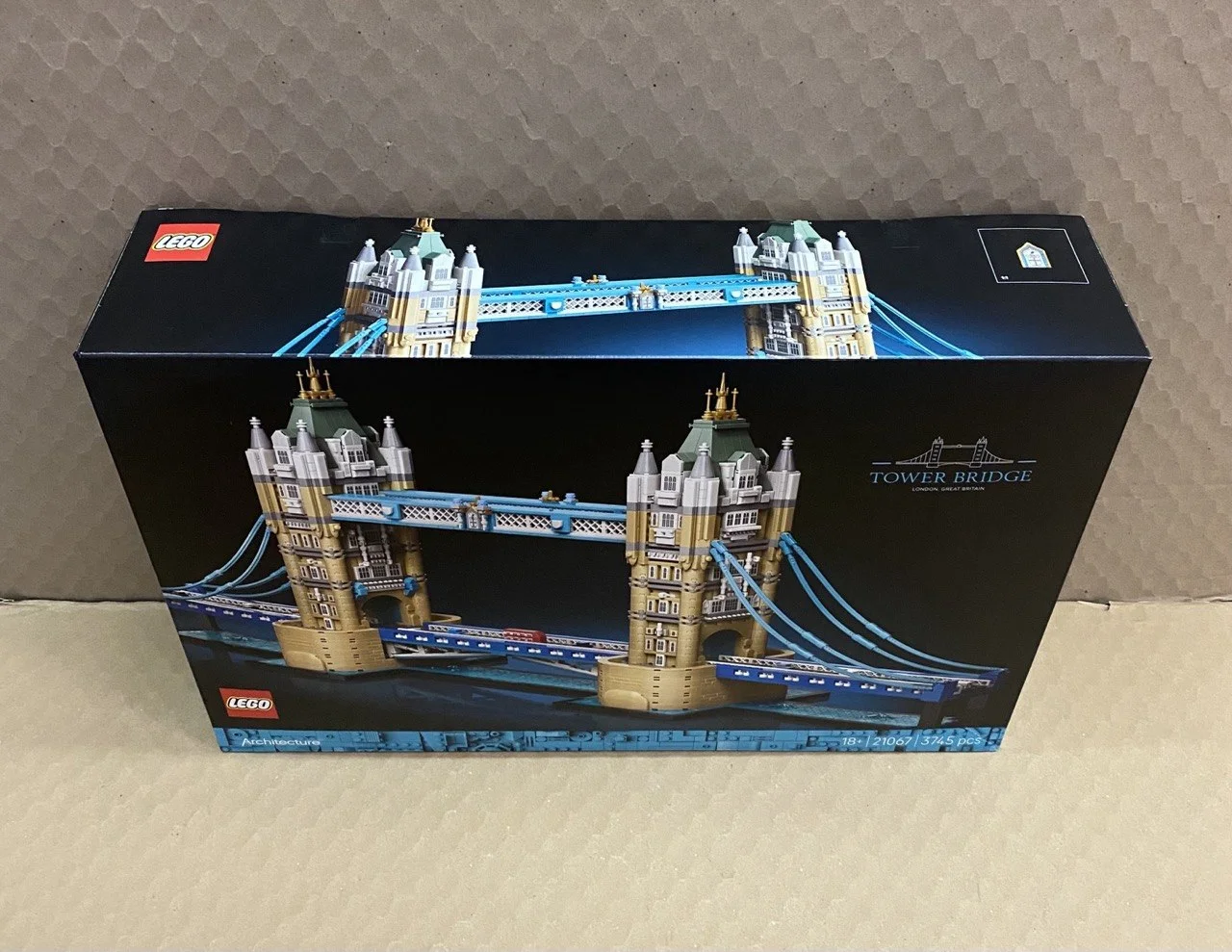 Конструктор Lego Architecture 21067 Тауэрский Мост - миниатюра 3
