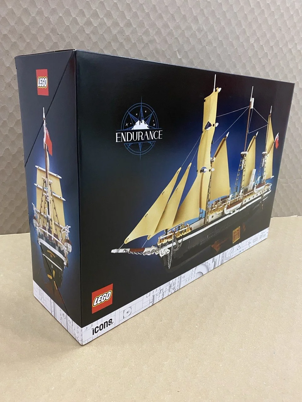 Конструктор Lego Icons 10335 - Корабль Эндьюранс - миниатюра 2
