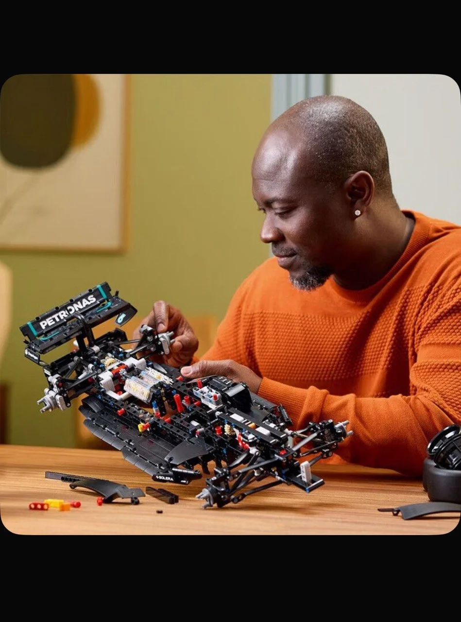Конструктор Lego Technic 42171 Mercedes-AMG F1 W14 - миниатюра 8