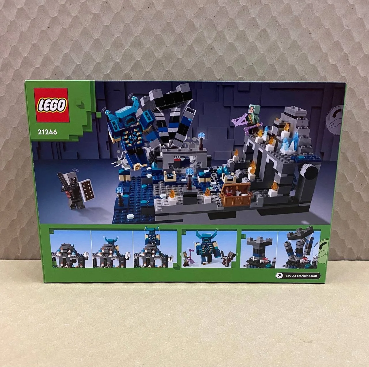 Lego Лего Minecraft 21246 Битва в темной глубине - миниатюра 4