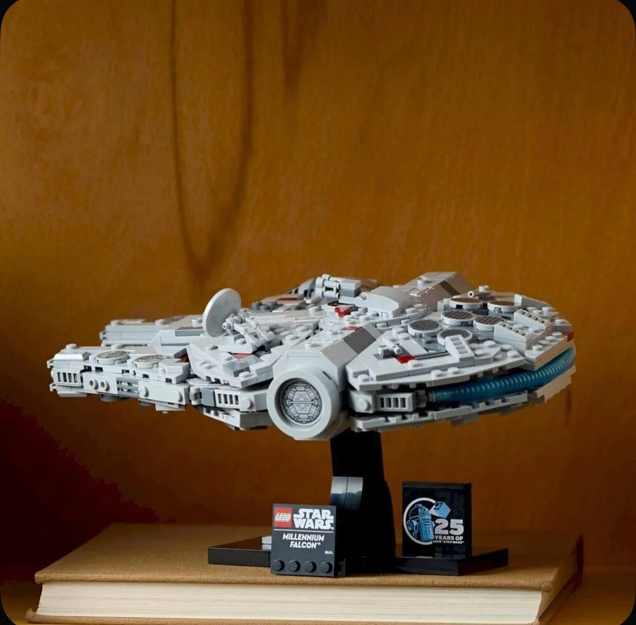Lego Star Wars 75375 Сокол Тысячелетия - миниатюра 10