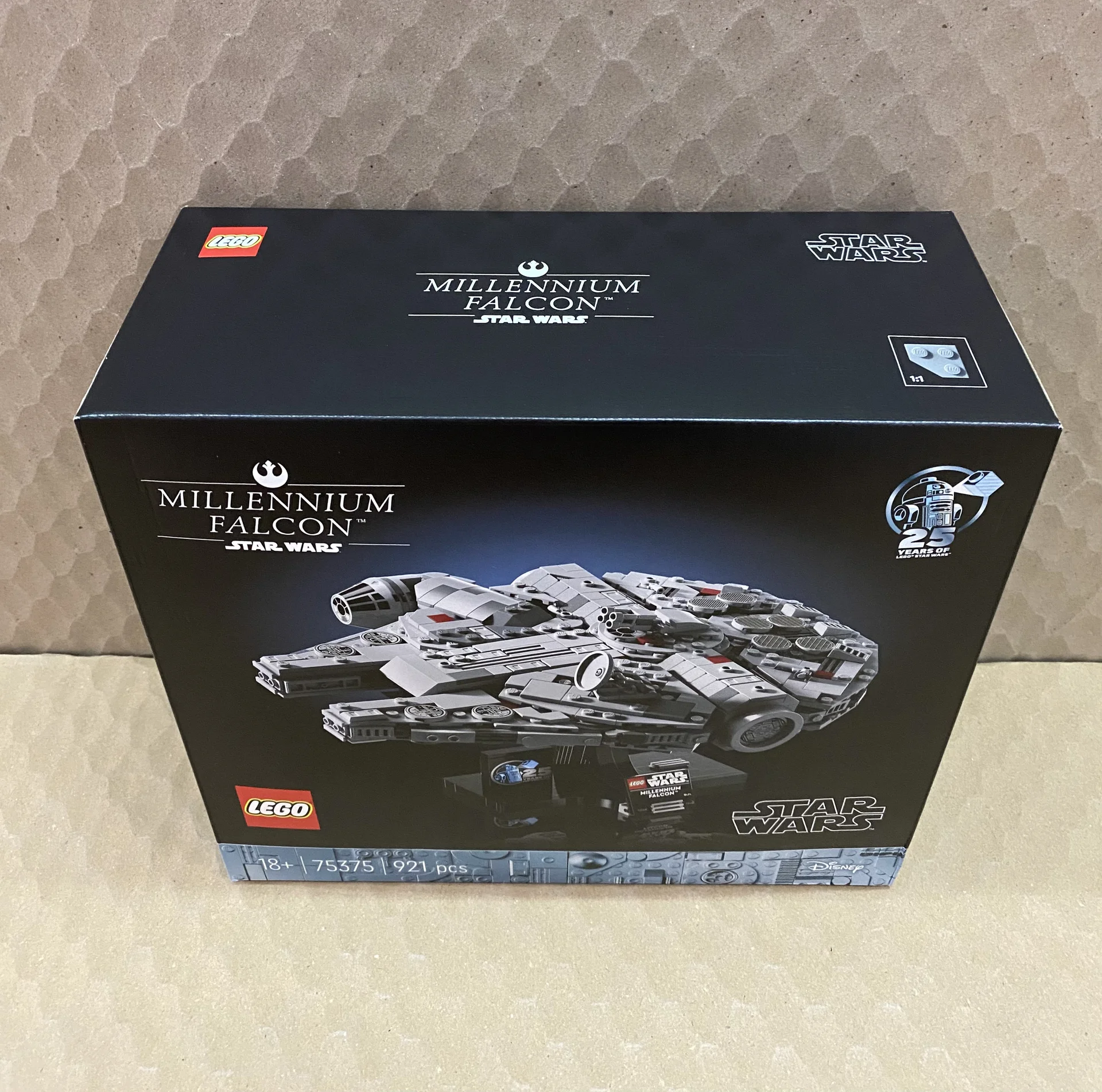 Lego Star Wars 75375 Сокол Тысячелетия - миниатюра 3