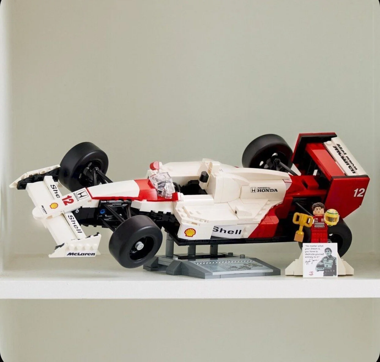 Lego Icons 10330 McLaren F1 MP4/4 Аиртон Сенна - миниатюра 10