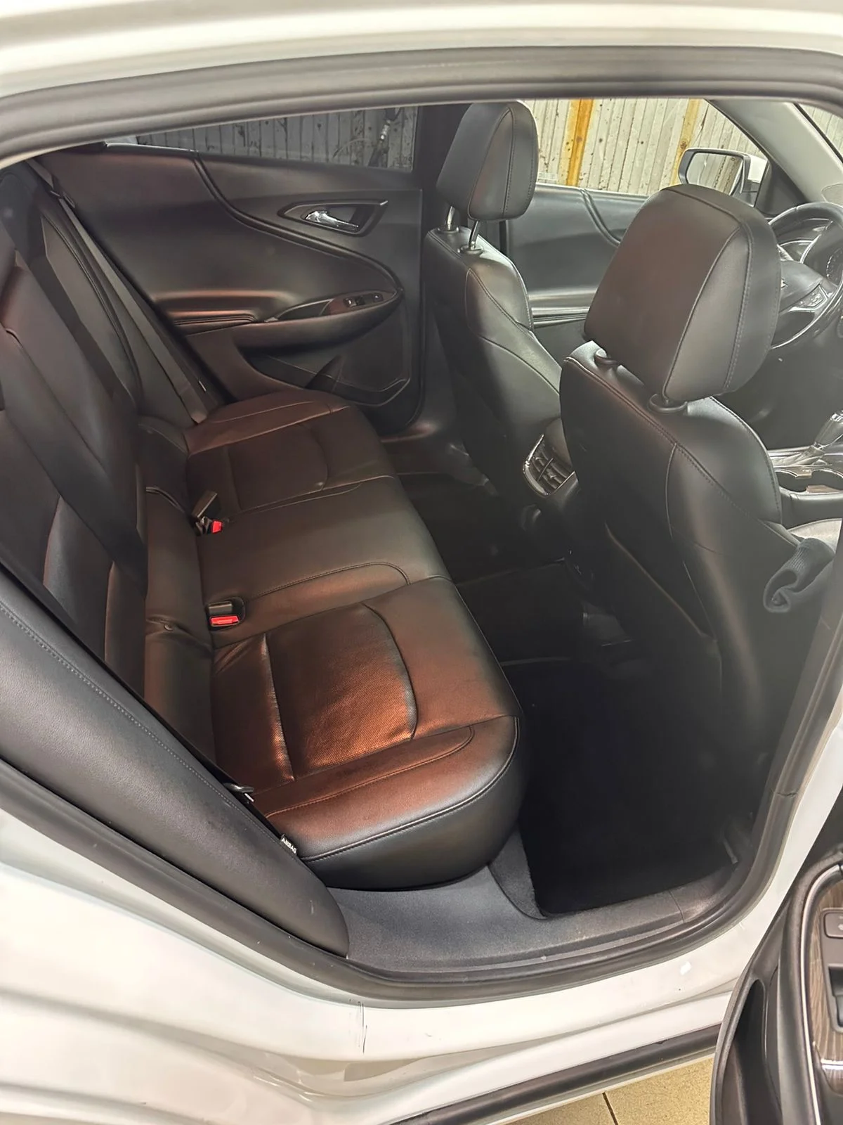 Chevrolet Malibu - миниатюра 11