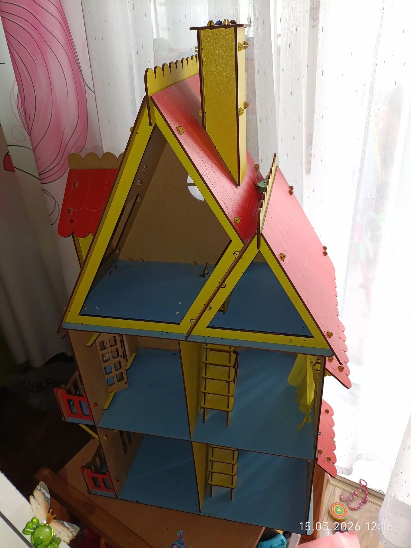 Дом игрушечный деревянный - изображение 1
