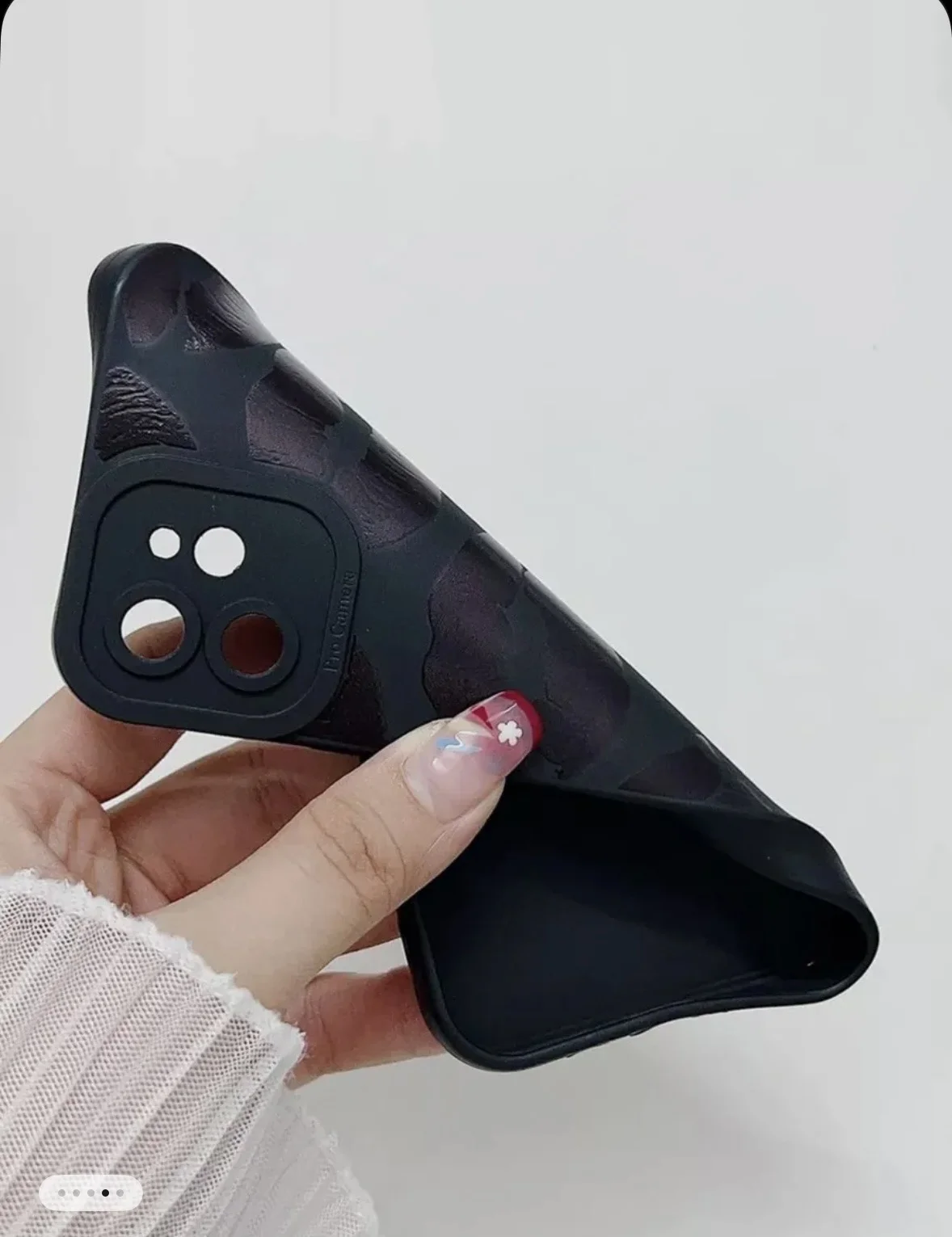Чехол на iPhone 11 - миниатюра 2
