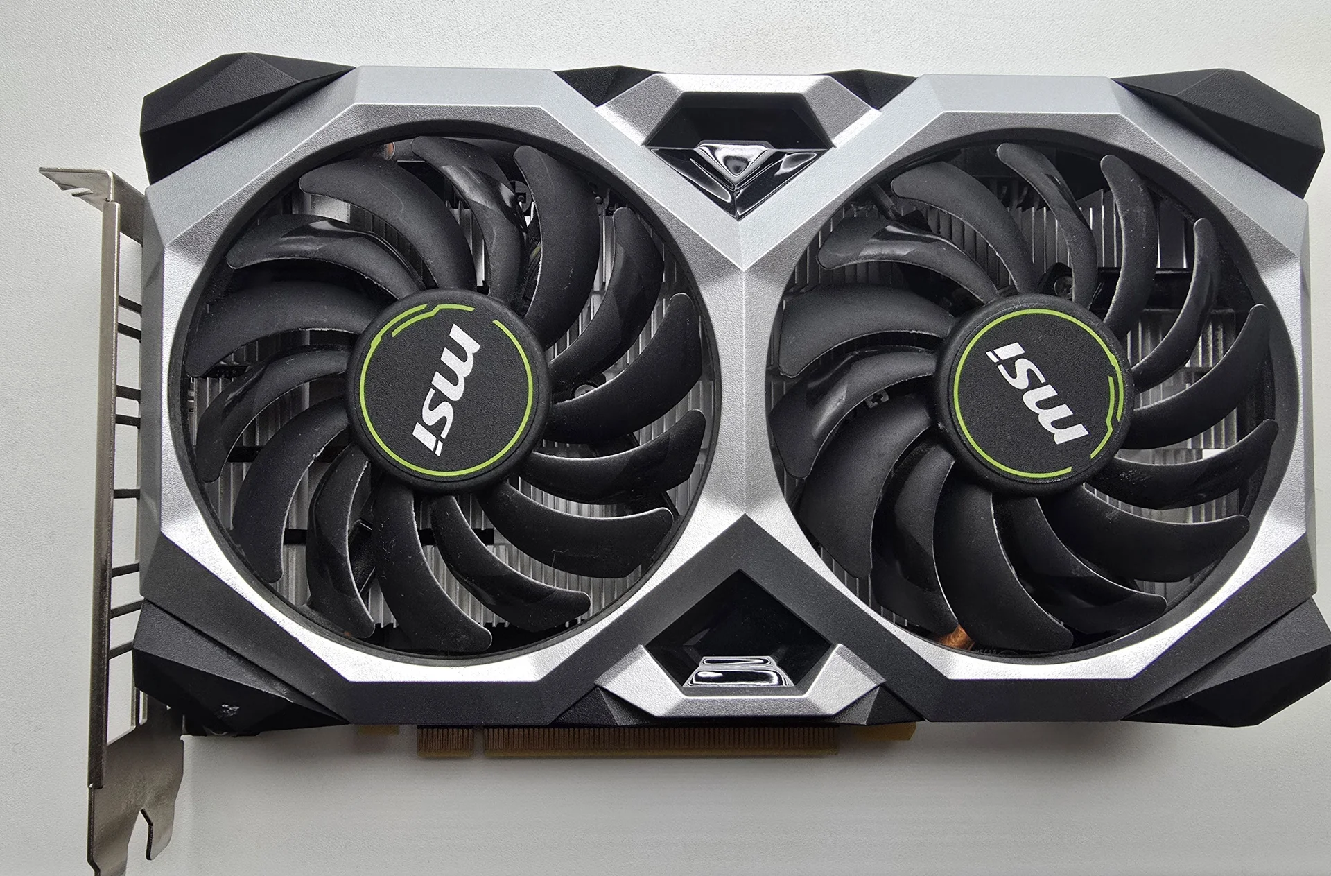 GeForce GTX 1660 ventus XS 6G OC - изображение 1