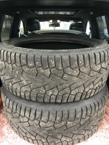 Продам резину Pirelli 265/50/20