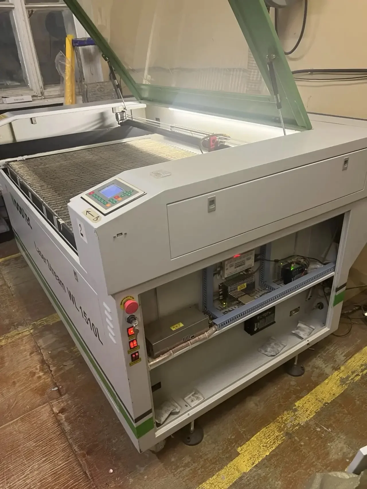 Лазерный станок с ЧПУ WoodTec 1510L | 1500×1000 - миниатюра 2