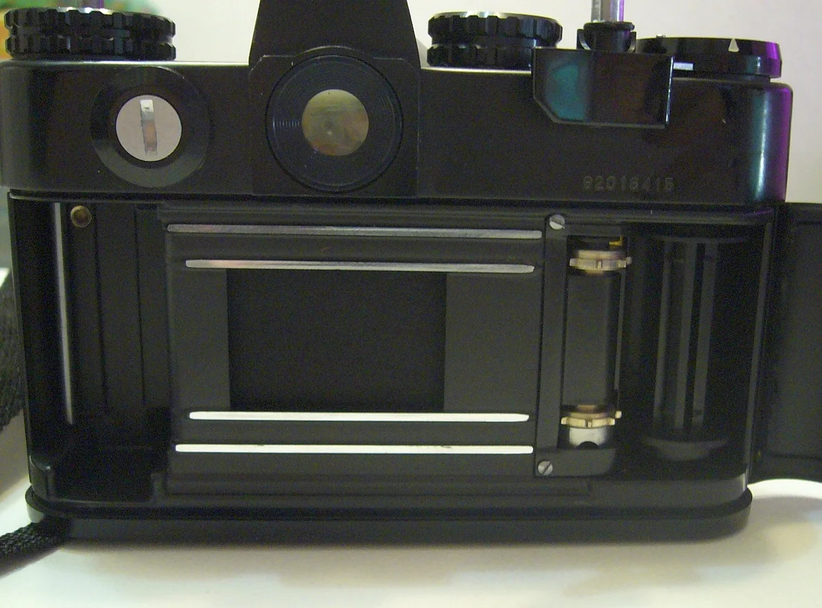 Фотоаппарат Зенит 12cd + Гeлиос 44M-6 - миниатюра 3