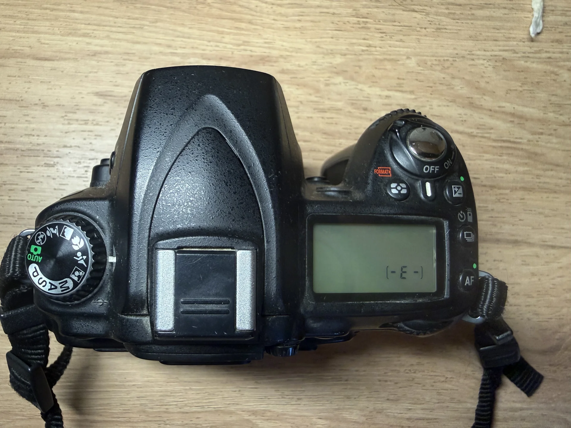 Фотоаппарат Nikon D90 - миниатюра 3
