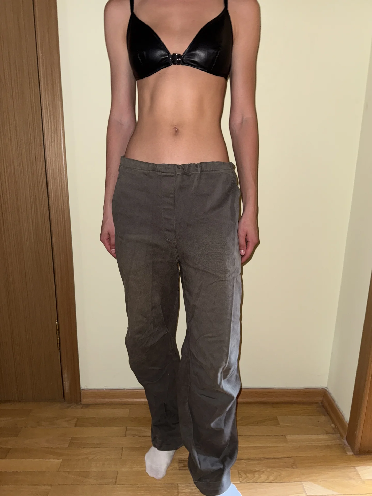 Карго джинсы цвета хаки S/M - изображение 1
