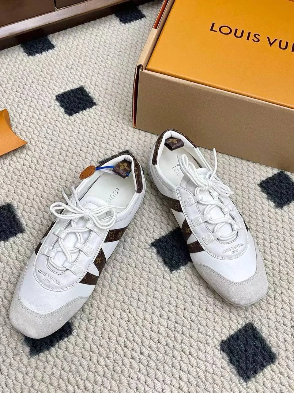 LOUIS VUITTON Sneakerina женские - миниатюра 4