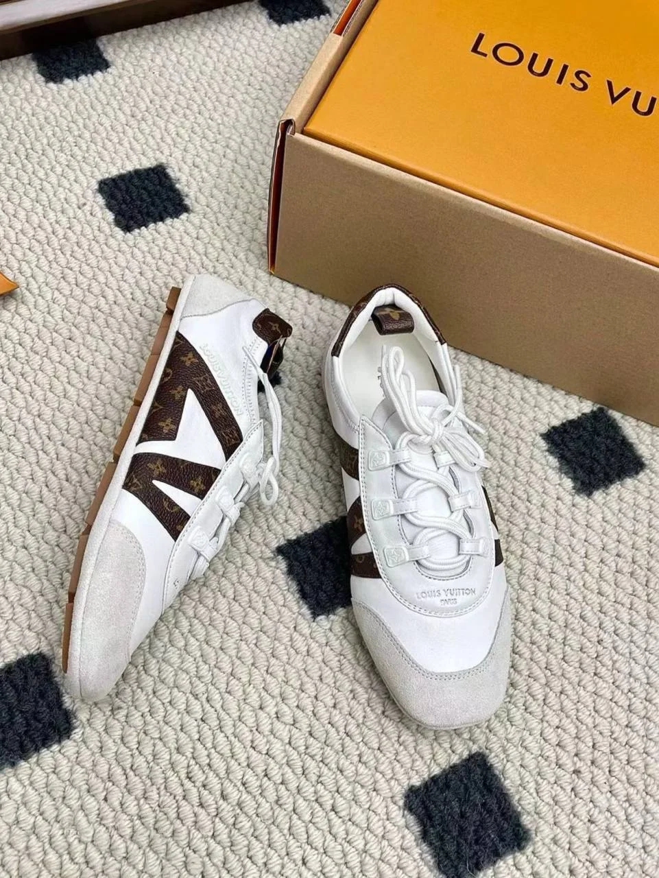 LOUIS VUITTON Sneakerina женские - миниатюра 6