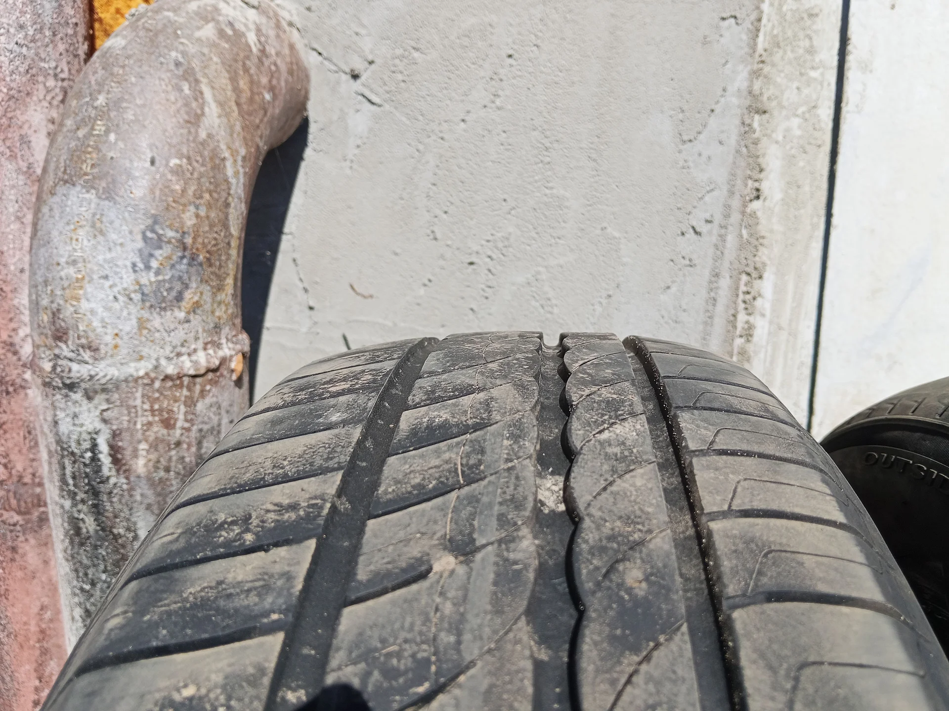 Летние шины 185/65/15 Pirelli Cinturato P1 - миниатюра 2