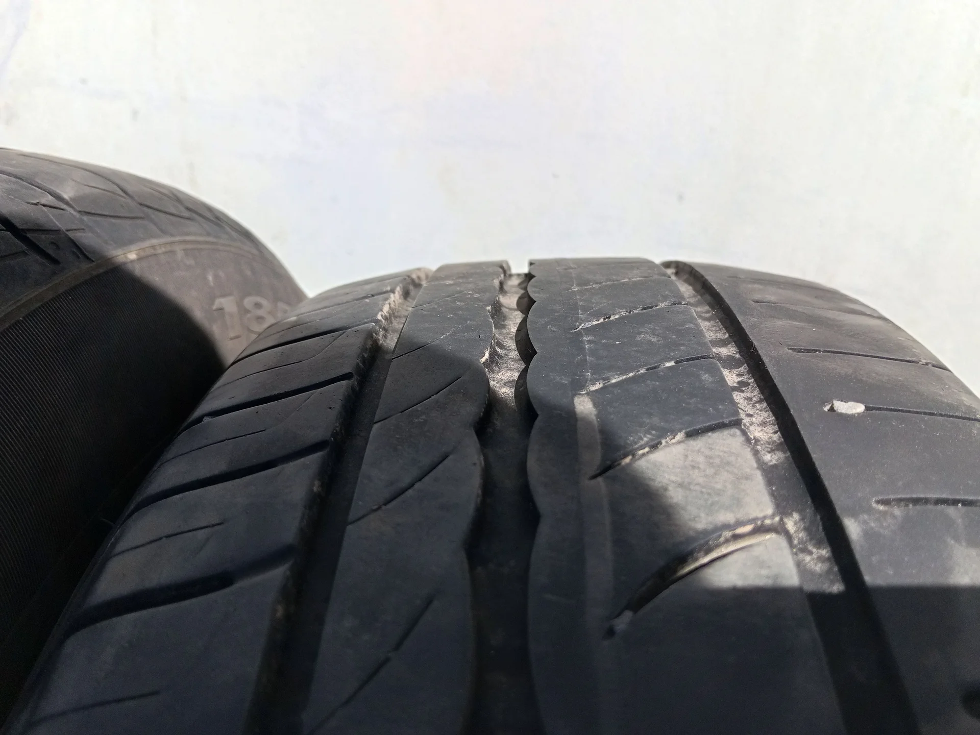Летние шины 185/65/15 Pirelli Cinturato P1 - миниатюра 5