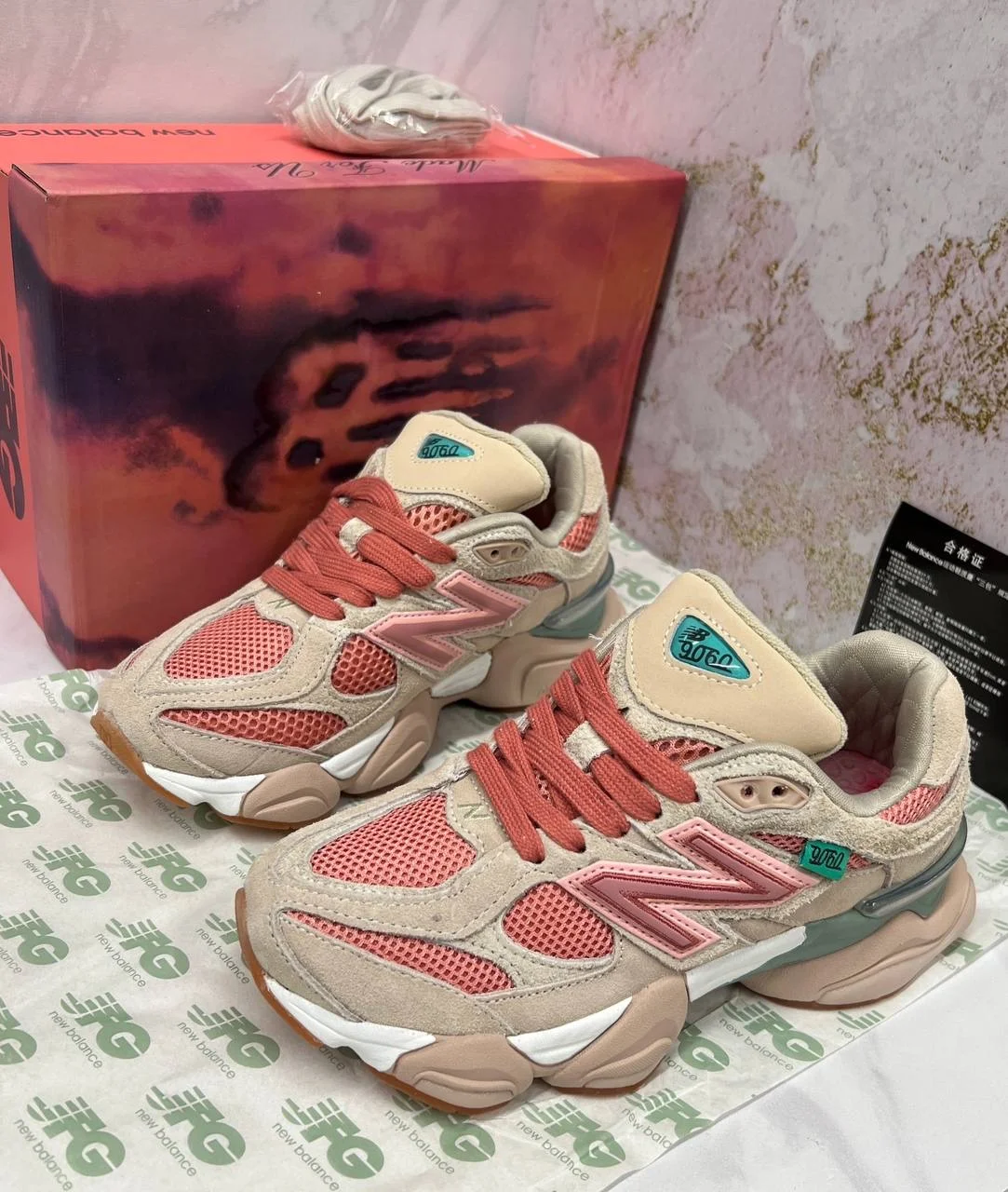 Кроссовки NEW BALANCE 9060 - миниатюра 3