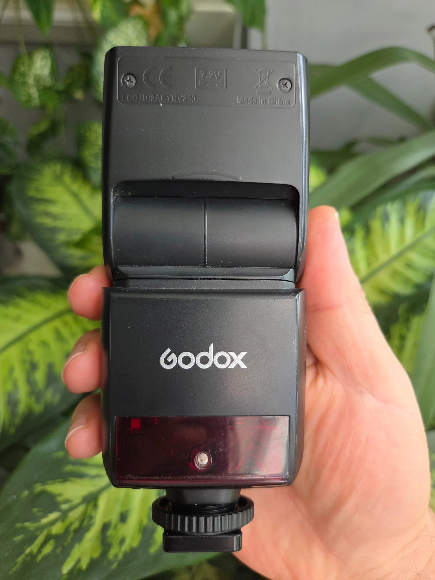 Вспышка Godox v350s - миниатюра 2