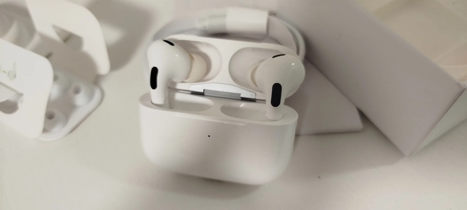 Наушники AirPods Pro 2 - миниатюра 5