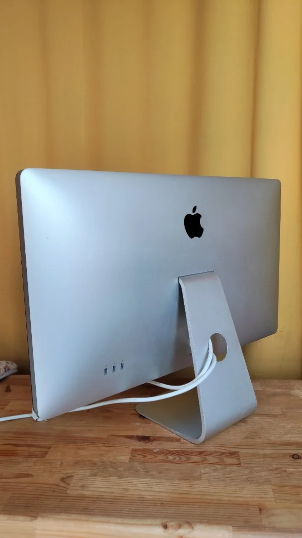 Apple Thunderbolt Display 27″ A1407 - изображение 1