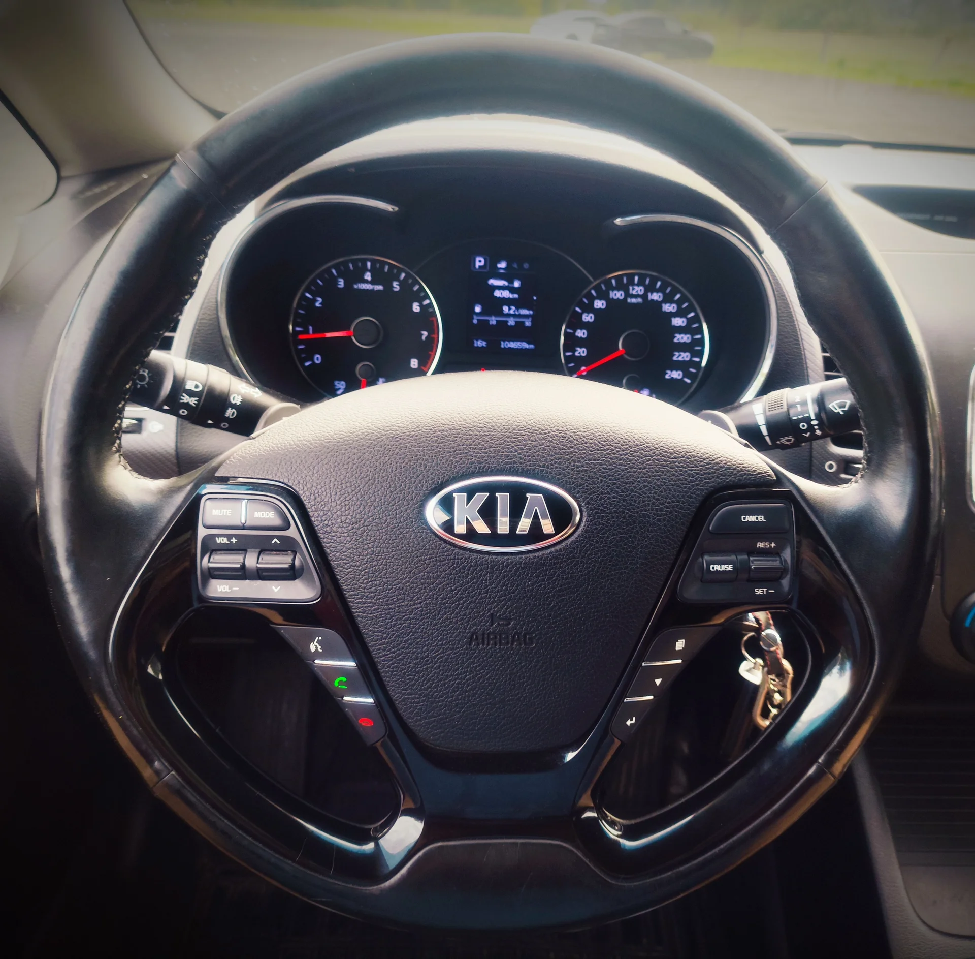 Прокат автомобиля Kia Cerato AT - миниатюра 2