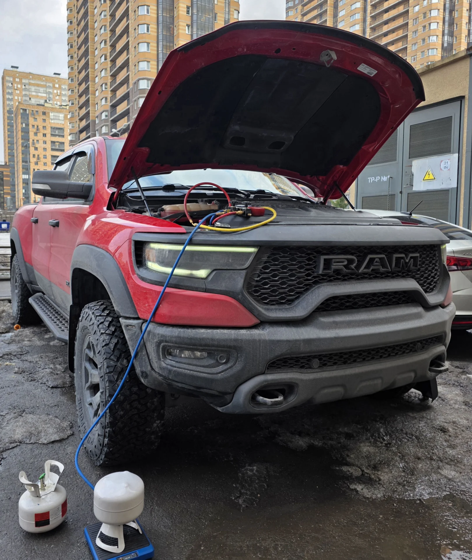 Выездная заправка автомобильных кондиционеров - миниатюра 4