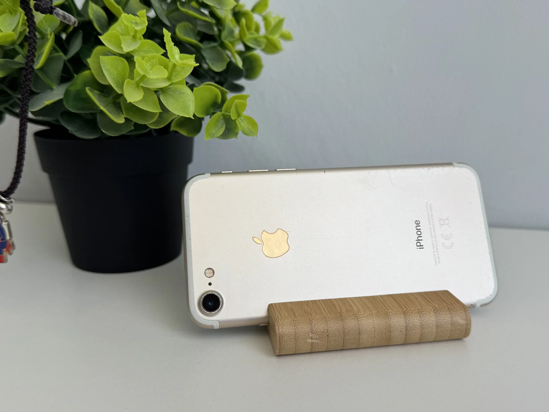 iPhone 7 32 gb - миниатюра 4