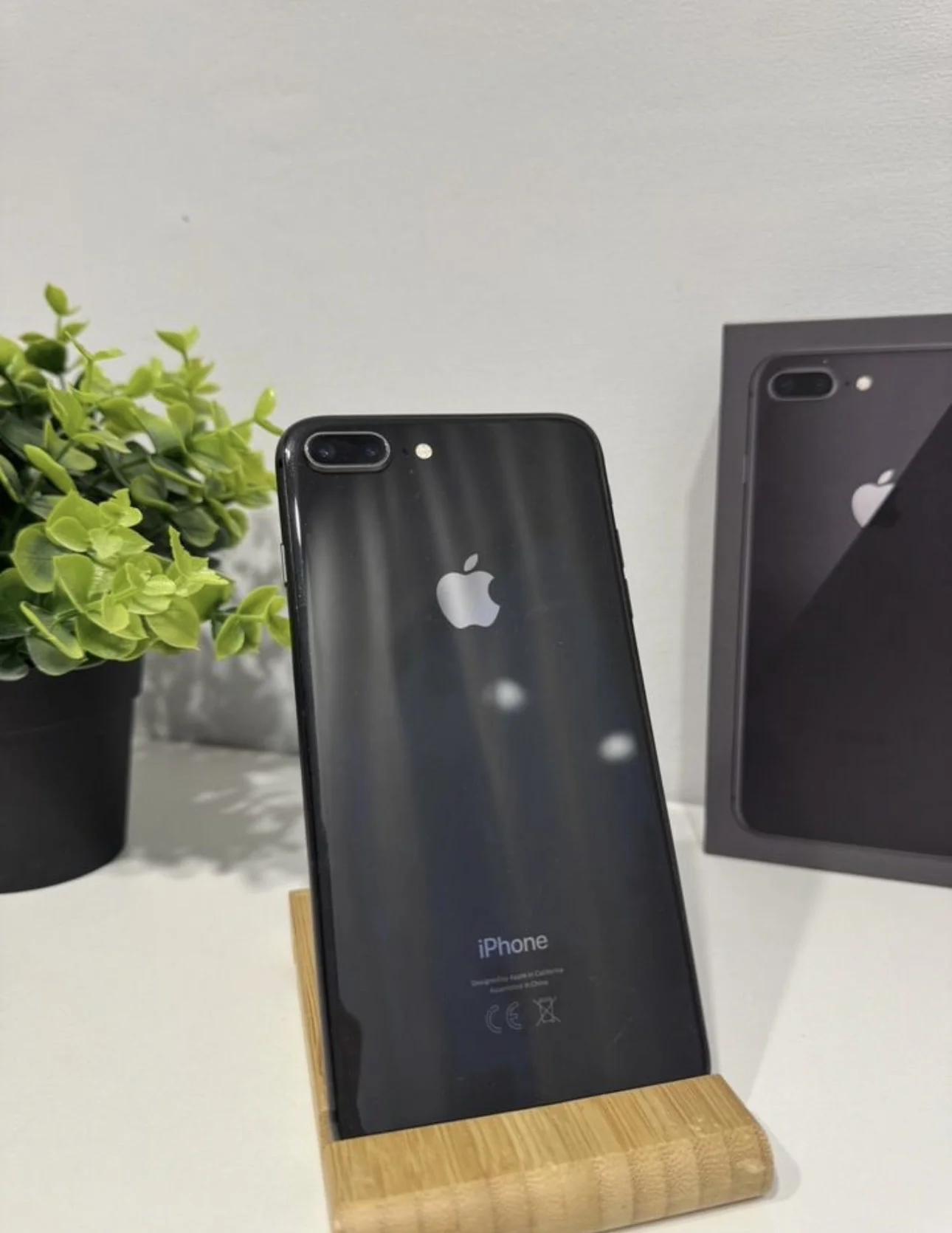 iPhone 8 plus 64 gb - миниатюра 7