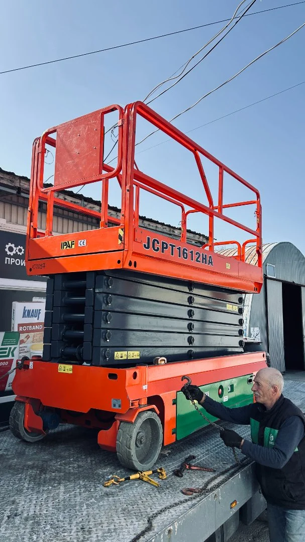 Аренда ножничного электрического самоходного подъемника Dingli JCPT1612 HA - миниатюра 5