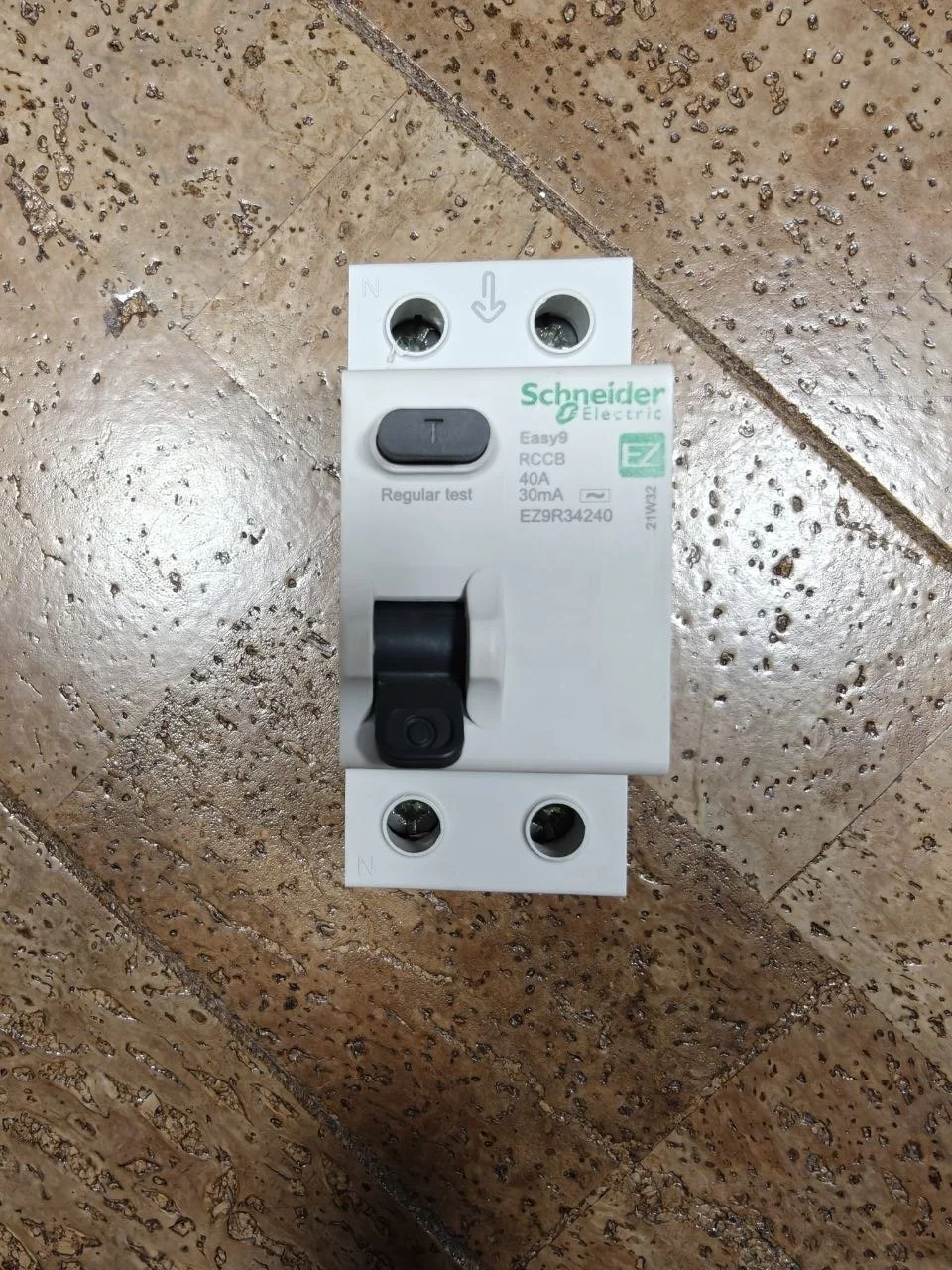 Автоматика Legrand и Schneider Electric б/у - миниатюра 8