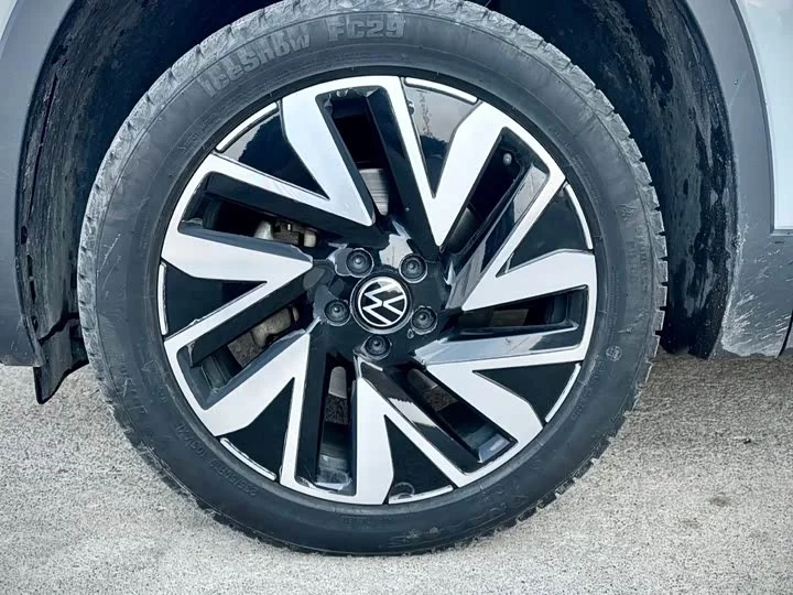 Tayron 2023 280TSI 2WD Luxury Plus Advanced Edition - миниатюра 9