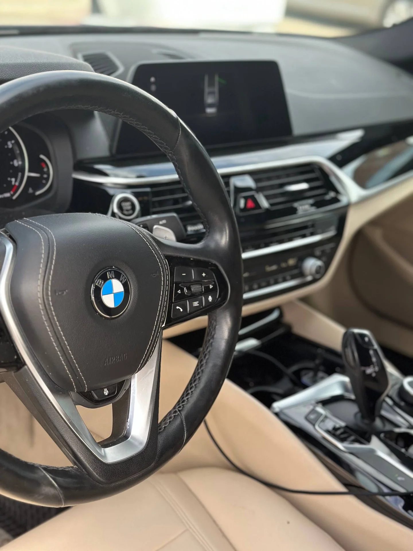 Bmw 520i - миниатюра 3
