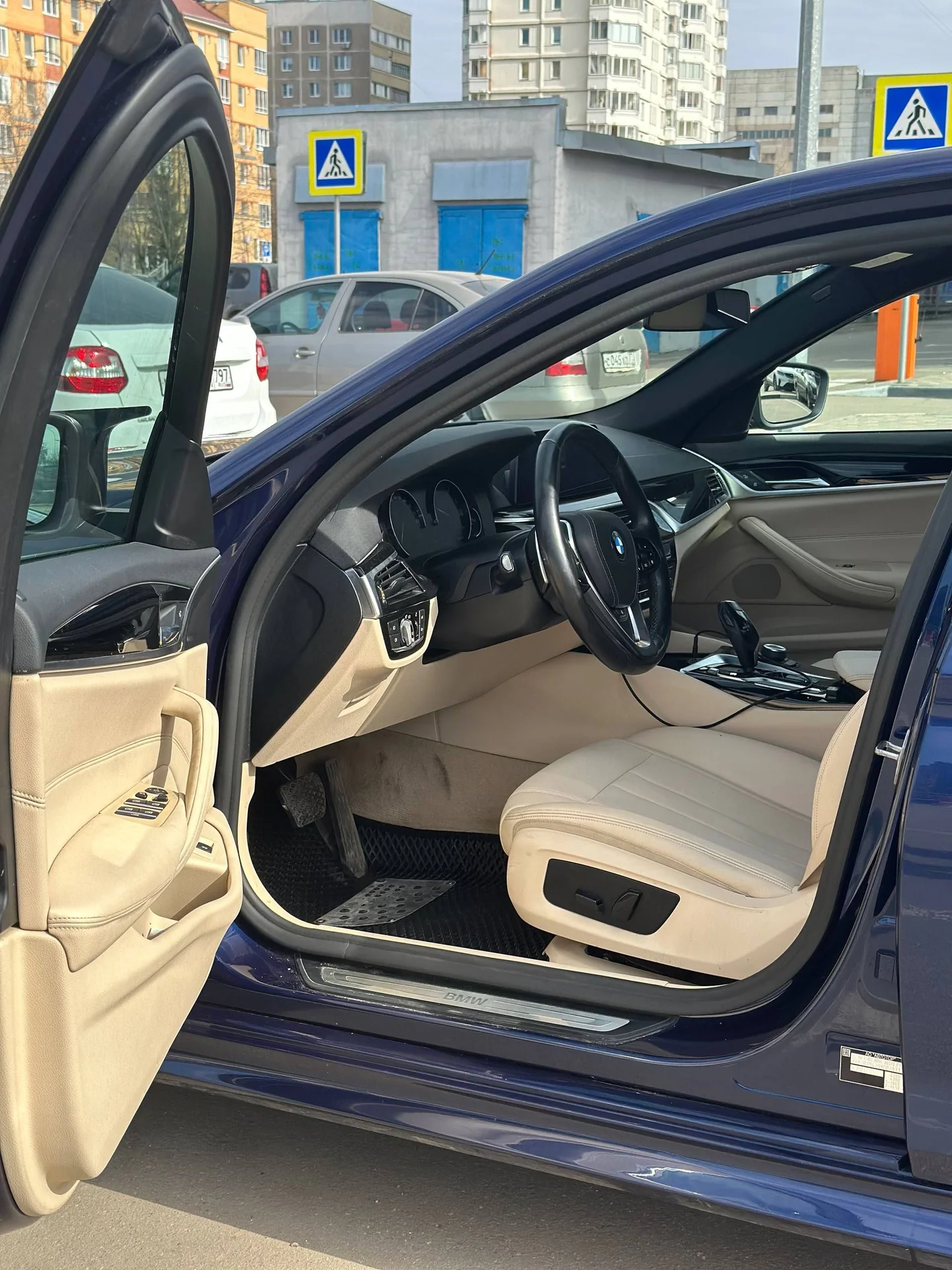 Bmw 520i - миниатюра 5