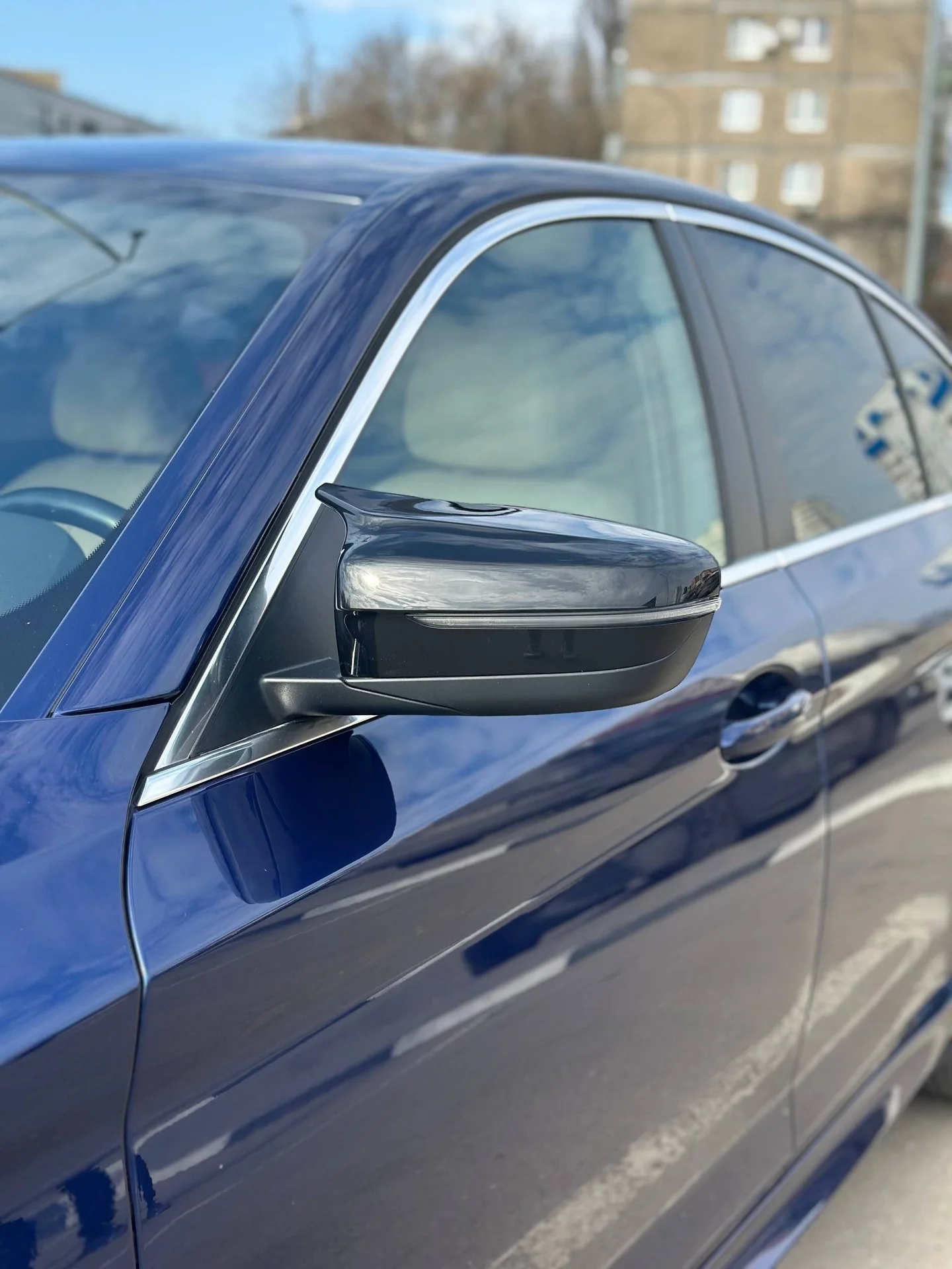 Bmw 520i - миниатюра 9
