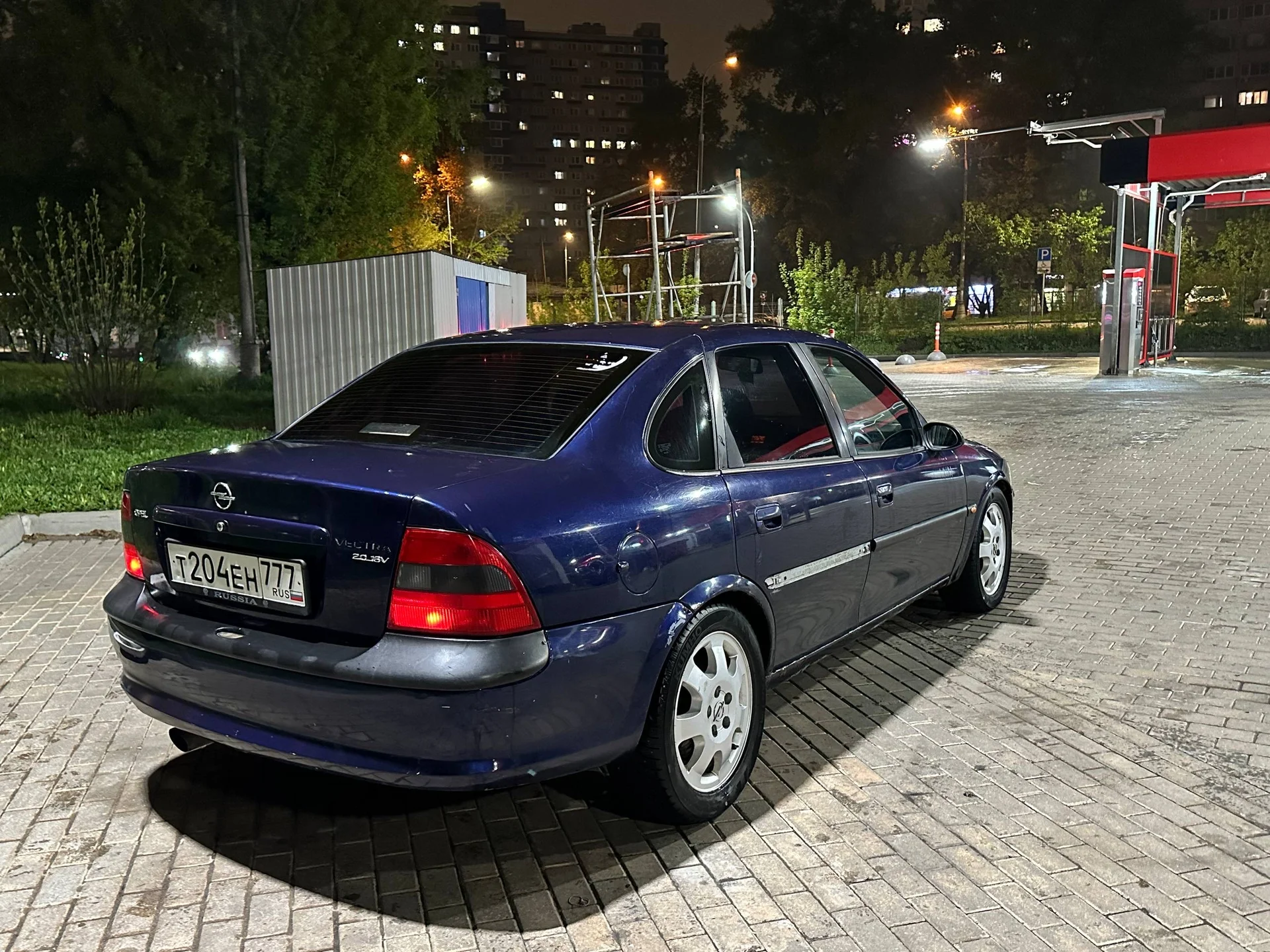 Opel Vectra B 1998 г. 2.0 16V - миниатюра 2