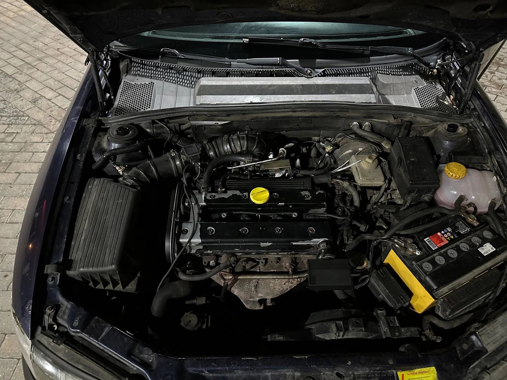 Opel Vectra B 1998 г. 2.0 16V - миниатюра 8