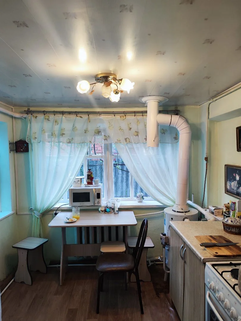 Продаю дом в курортном городе Ейск - миниатюра 8
